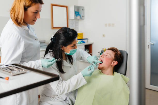 Best Pediatric Emergency Dentist in Reed City, MI